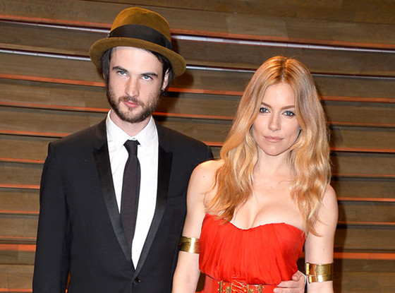 Tom Sturridge, Sienna Miller, Vanity Fair Oscar Party Tom Sturridge, Sienna Miller, Vanity Fair Oscar Party